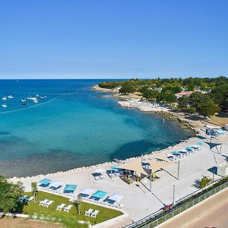Easyatent Safari Tent Park Умаг Экстерьер фото