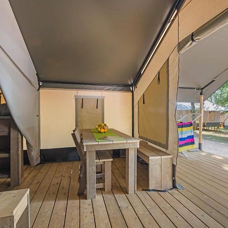 Easyatent Safari Tent Park Умаг Номер фото
